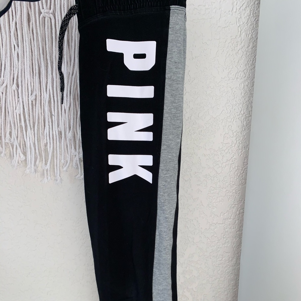 PINK Yoga Leggings
